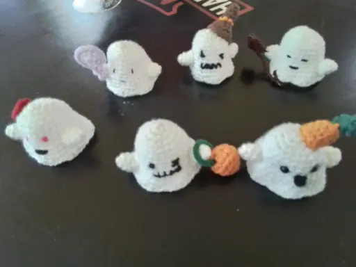 [fantf0001] Famille de fantômes